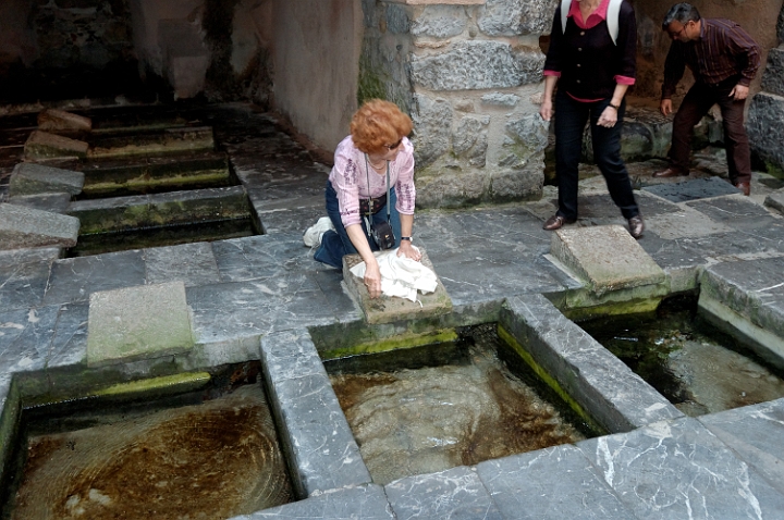 lavoir grec (2).jpg